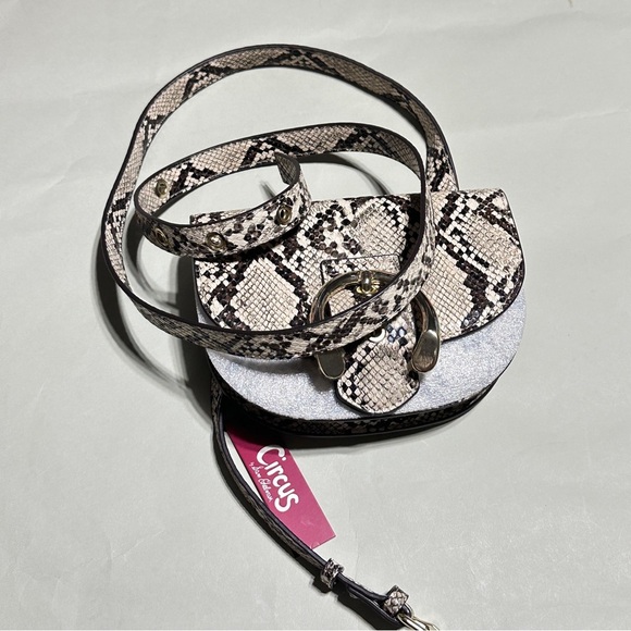 Circus by Sam Edelman Beige and Black Snake Print Crossbody Bag - Picture 3 of 6
